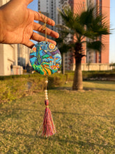 WanderVista – Hand-Painted Travel Charm - Ankansala